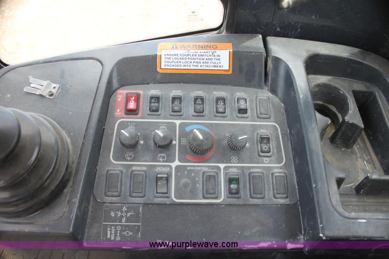 image for item I7316 2003 John Deere 624H wheel loader