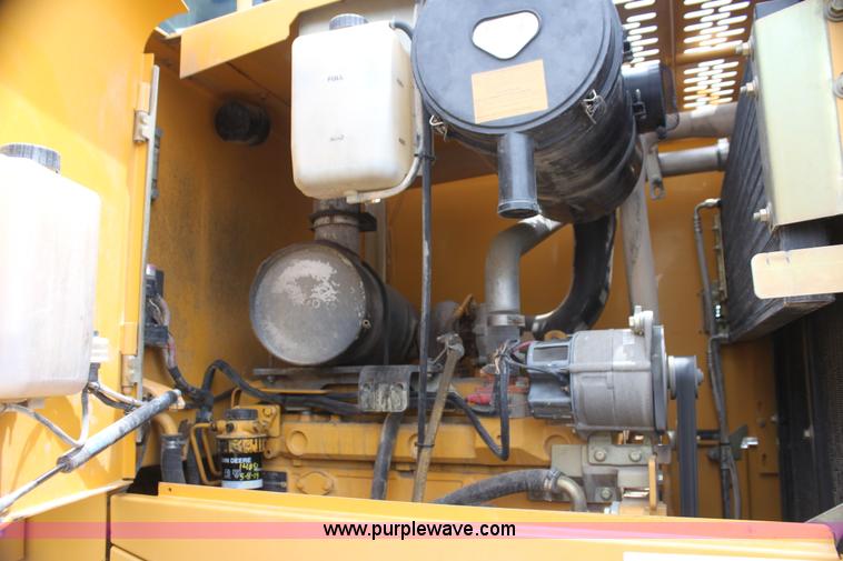 image for item I7316 2003 John Deere 624H wheel loader