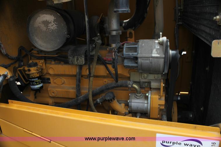 image for item I7316 2003 John Deere 624H wheel loader