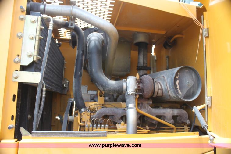 image for item I7316 2003 John Deere 624H wheel loader