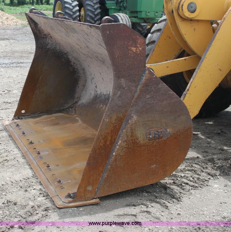 image for item I7316 2003 John Deere 624H wheel loader
