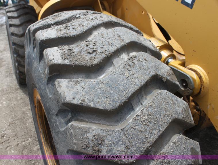 image for item I7316 2003 John Deere 624H wheel loader