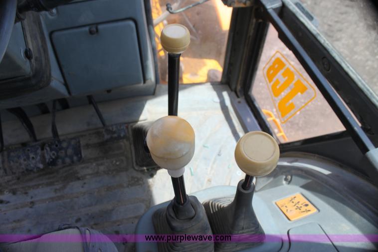 image for item I7318 1992 JCB 215S backhoe