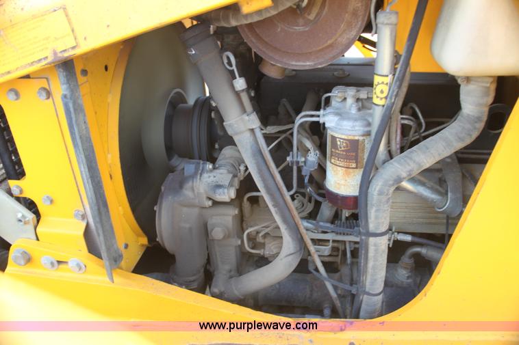 image for item I7318 1992 JCB 215S backhoe