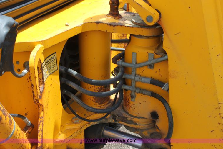 image for item I7318 1992 JCB 215S backhoe