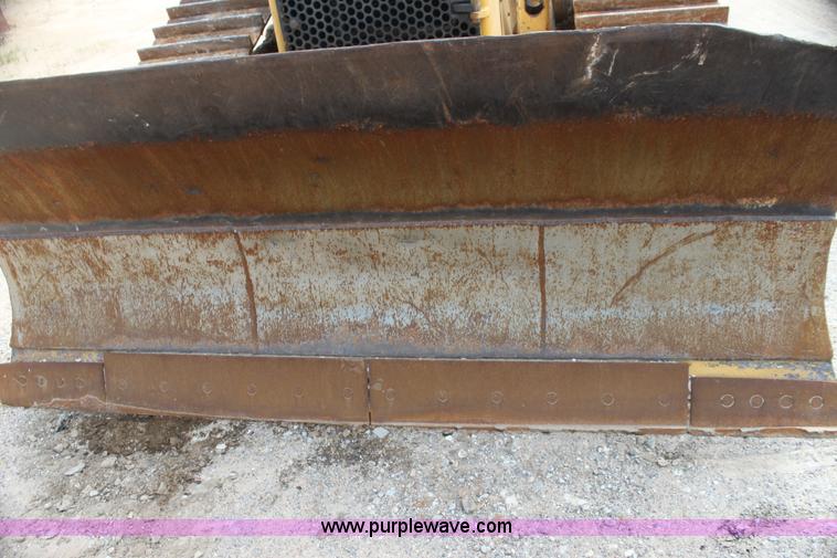 image for item I7338 1993 Caterpillar D4H XL dozer