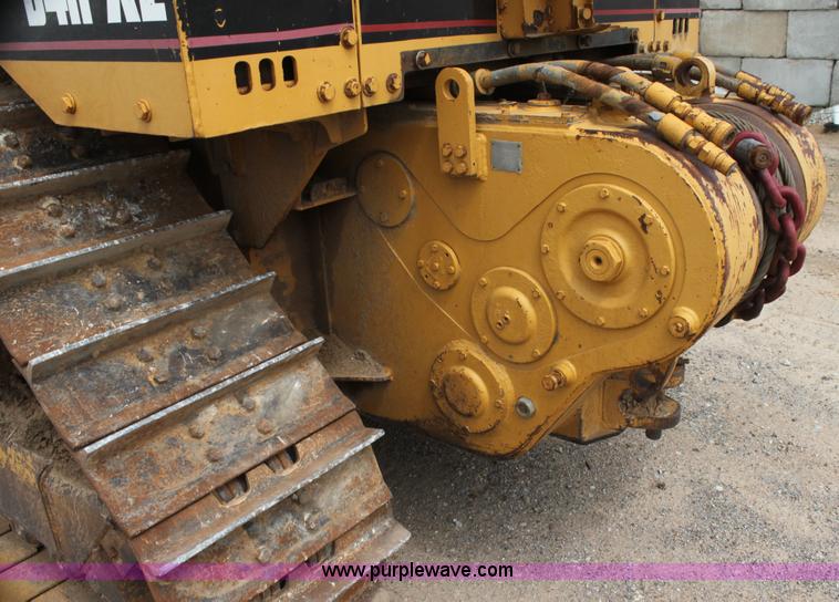 image for item I7338 1993 Caterpillar D4H XL dozer