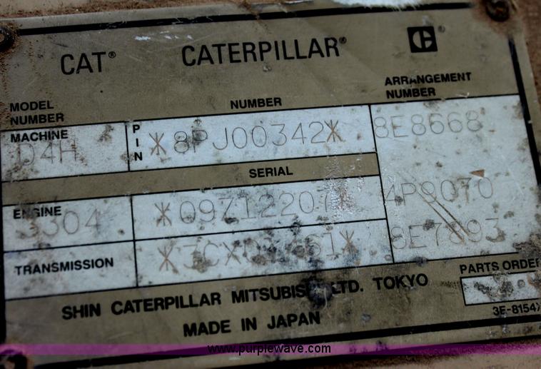 image for item I7338 1993 Caterpillar D4H XL dozer