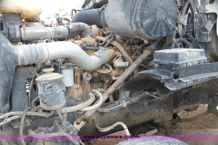 image for item I7339 1999 Sterling L9511 mixer truck