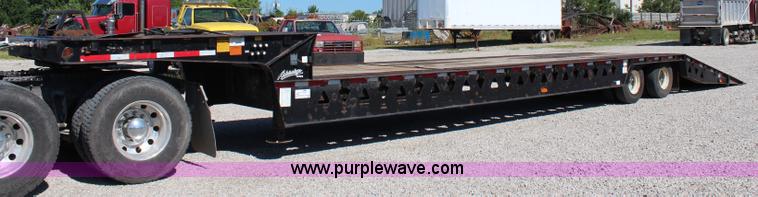 image for item J1197 2005 Trail King TK70HT-482 hydra-tail trailer
