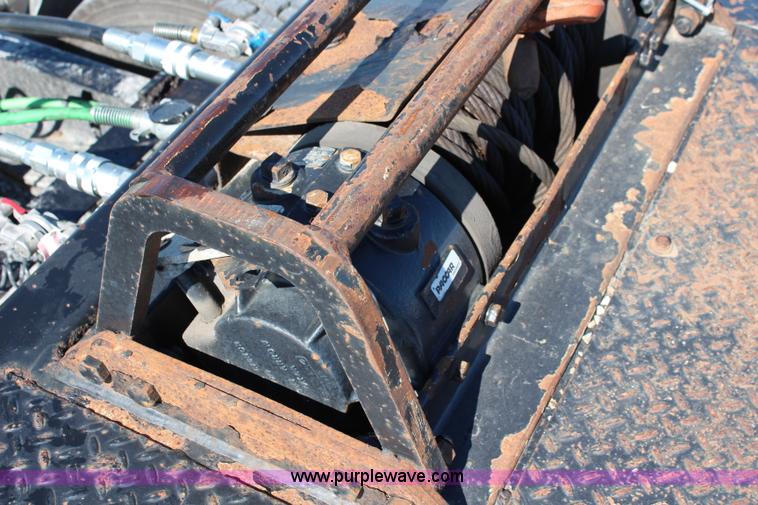 image for item J1197 2005 Trail King TK70HT-482 hydra-tail trailer