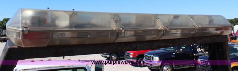 image for item J1198 1994 Chevrolet Kodiak rollback truck