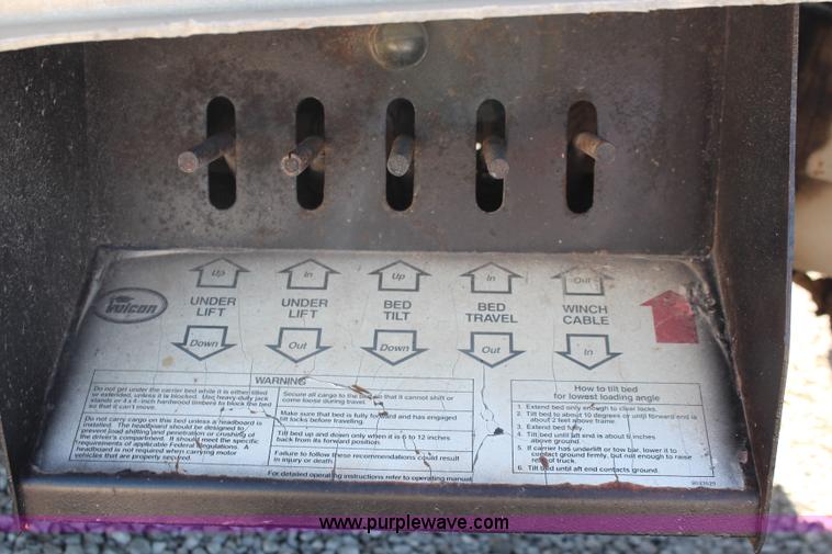 image for item J1198 1994 Chevrolet Kodiak rollback truck