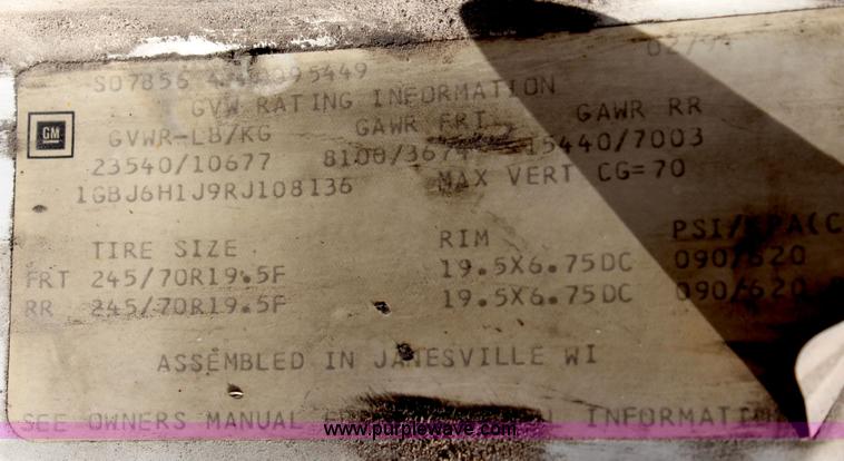 image for item J1198 1994 Chevrolet Kodiak rollback truck