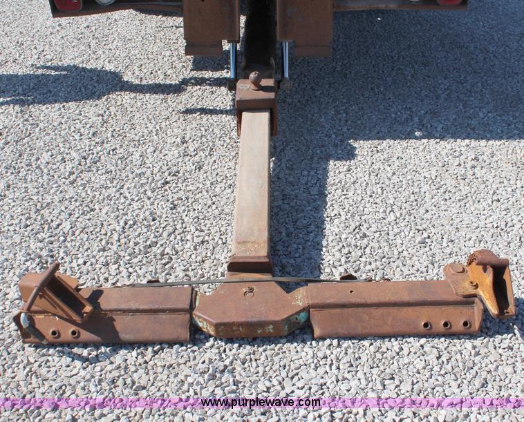 image for item J1198 1994 Chevrolet Kodiak rollback truck