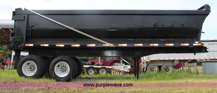 image for item J1247 2000 Dierzen barrel end dump trailer