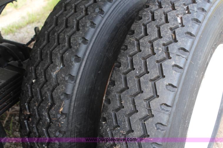 image for item J1247 2000 Dierzen barrel end dump trailer