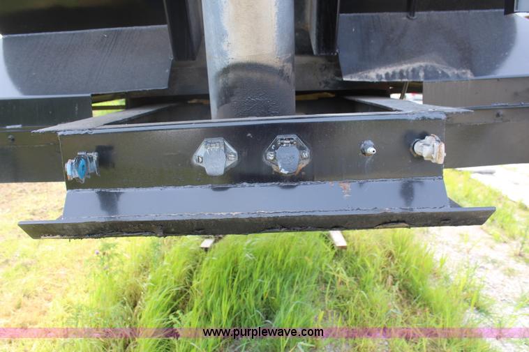 image for item J1247 2000 Dierzen barrel end dump trailer