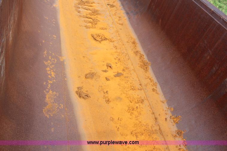 image for item J1247 2000 Dierzen barrel end dump trailer