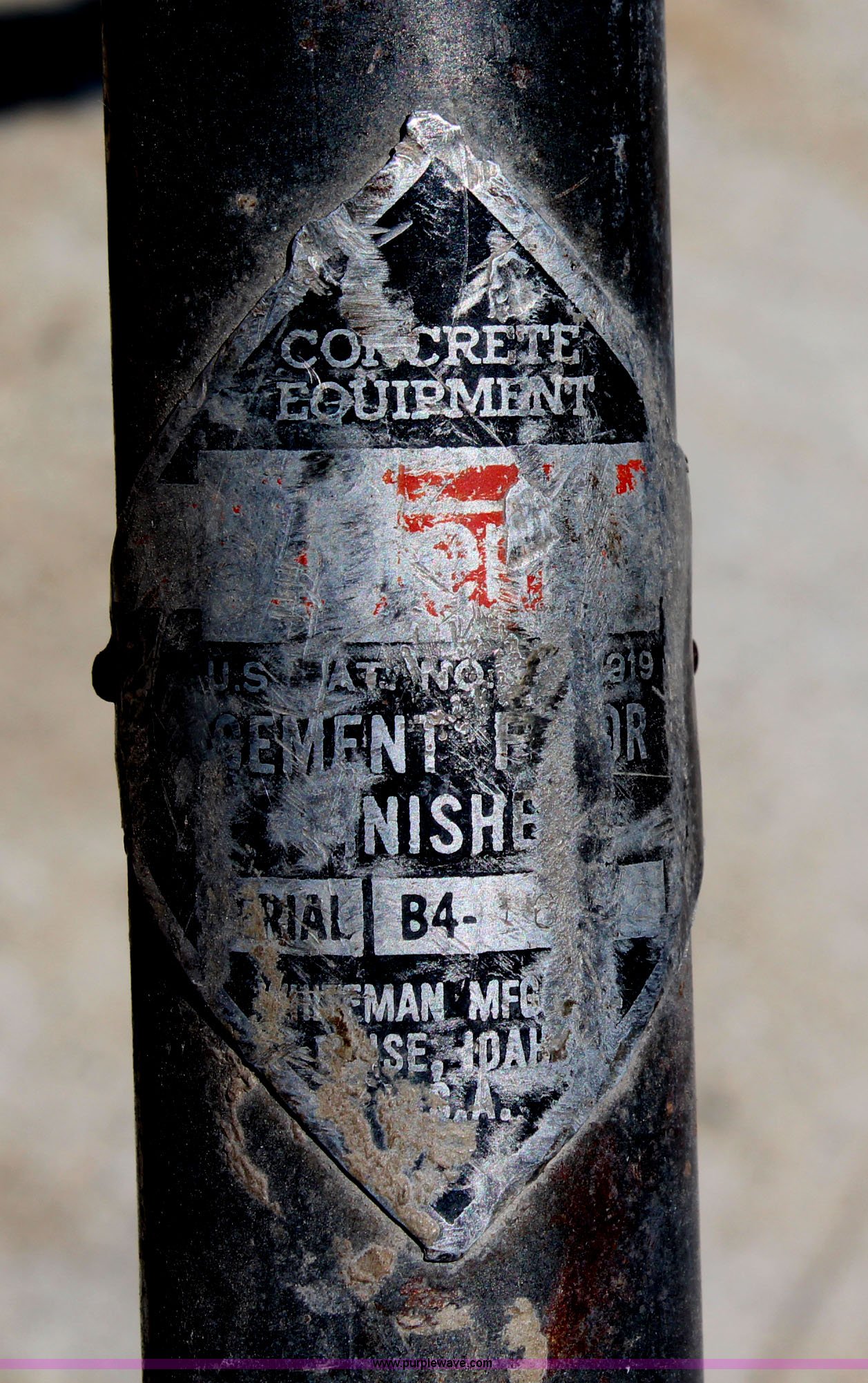 Power trowel in Stanberry, MO Item BA9232 sold Purple Wave