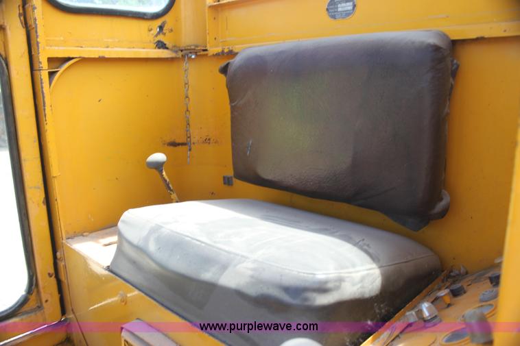 image for item AJ9396 Galion 503 motor grader