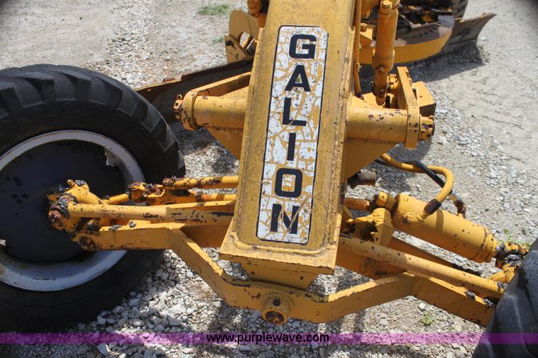 image for item AJ9396 Galion 503 motor grader