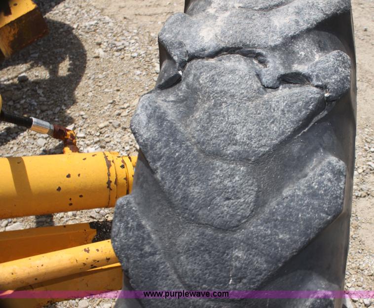 image for item AJ9396 Galion 503 motor grader