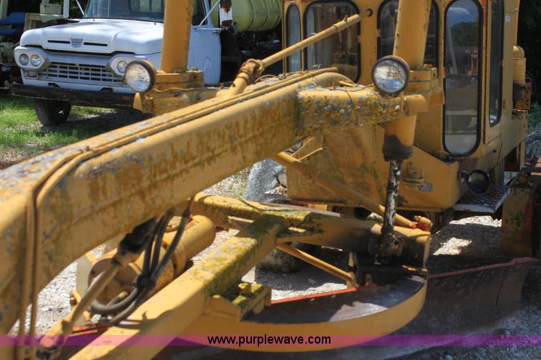 image for item AJ9397 Galion 503 motor grader