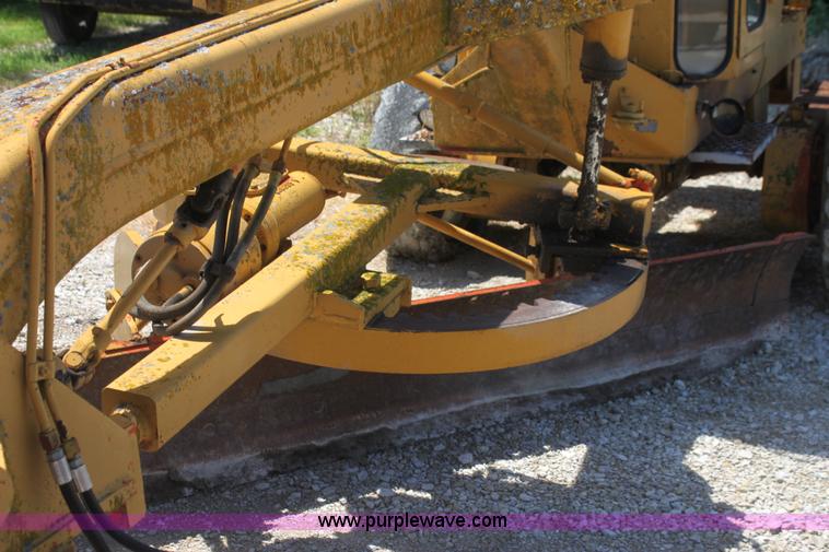 image for item AJ9397 Galion 503 motor grader