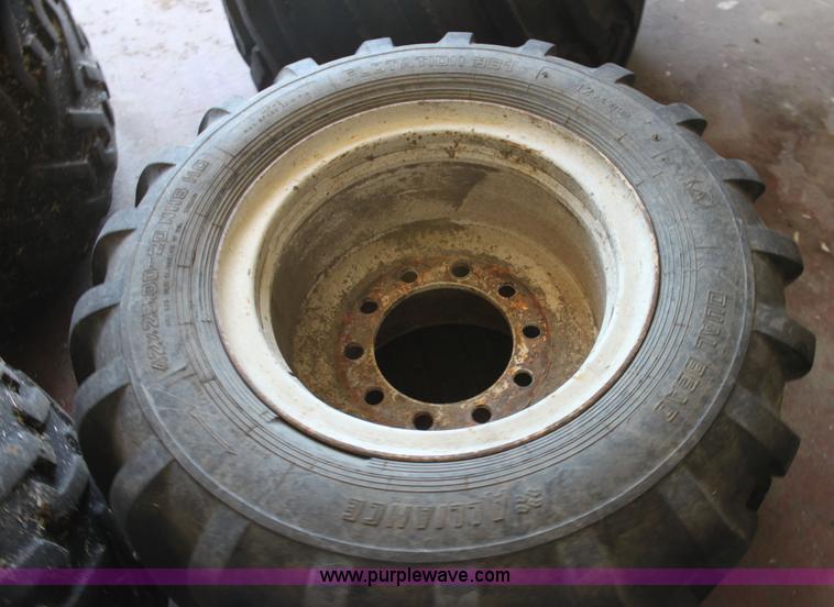 image for item AJ9401 (4) flotation tires