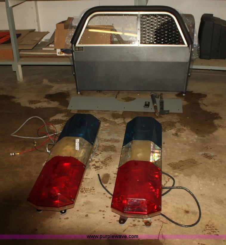 image for item AJ9405 (2) Code 3 light bars