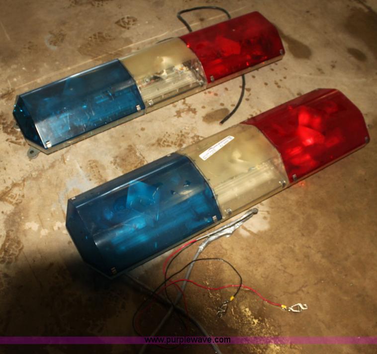 image for item AJ9405 (2) Code 3 light bars