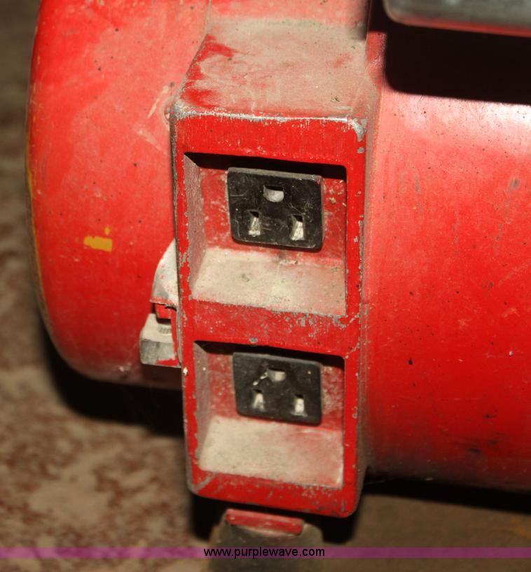 image for item AJ9407 Winpower generator