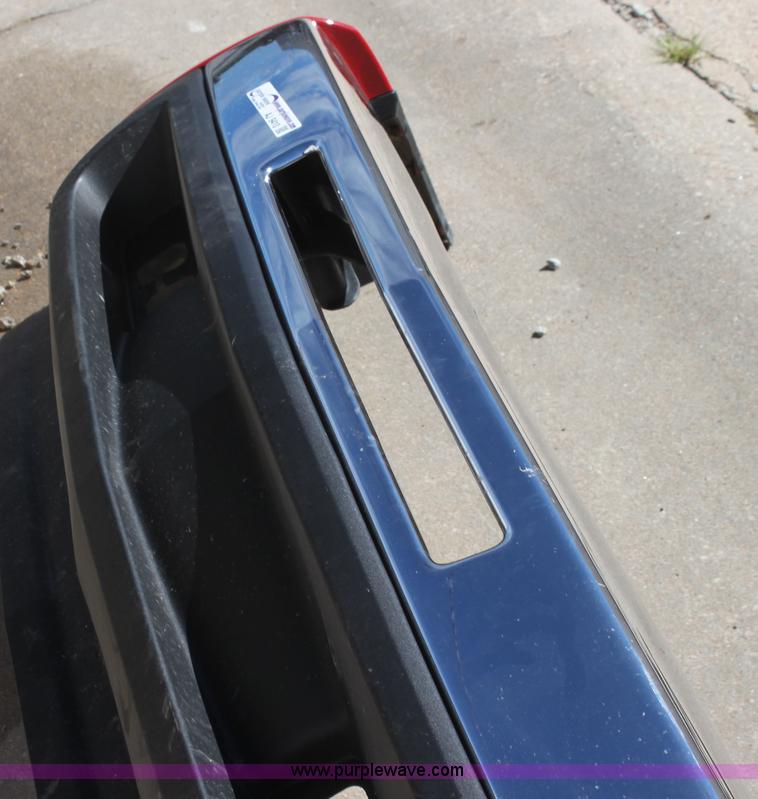 image for item AJ9410 2006 Chevrolet front bumper