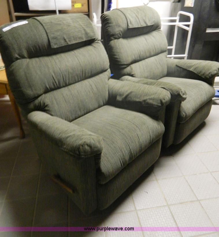 image for item AX9722 (2) Lazy Boy recliners