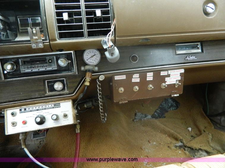 image for item AX9725 1976 Buick LeSabre