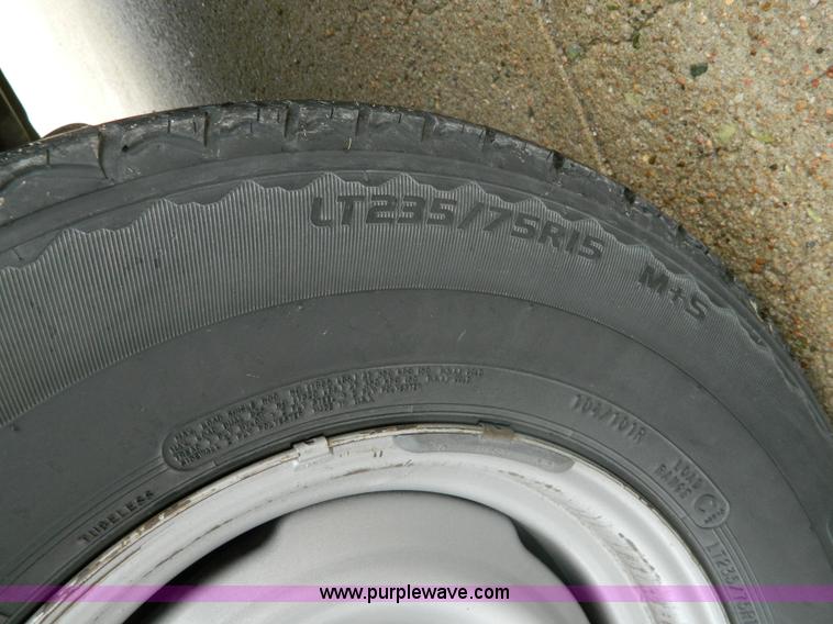 image for item AX9731 1993 Chevrolet Suburban C1500 SUV