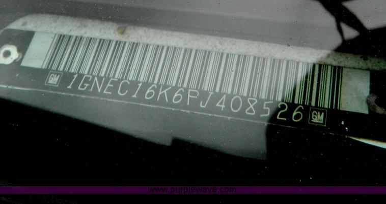 image for item AX9731 1993 Chevrolet Suburban C1500 SUV