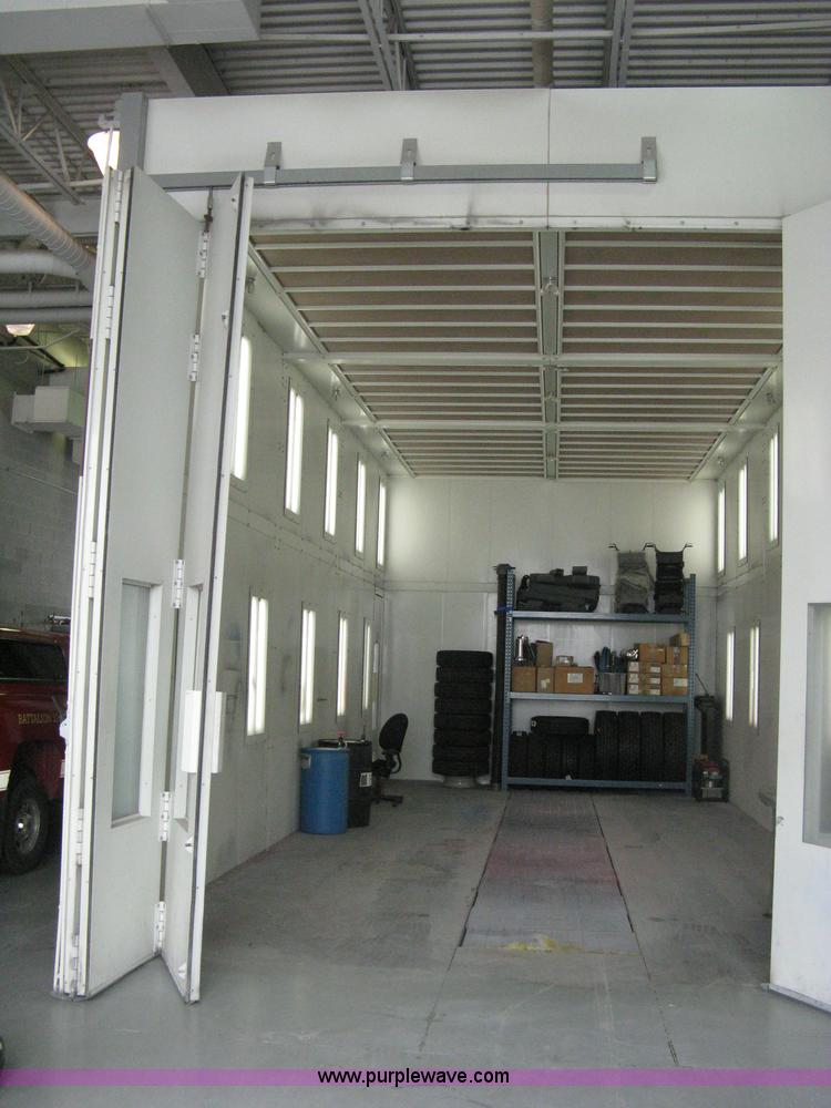 image for item AX9968 2002 Blowtherm Ultra XL 37092 paint booth