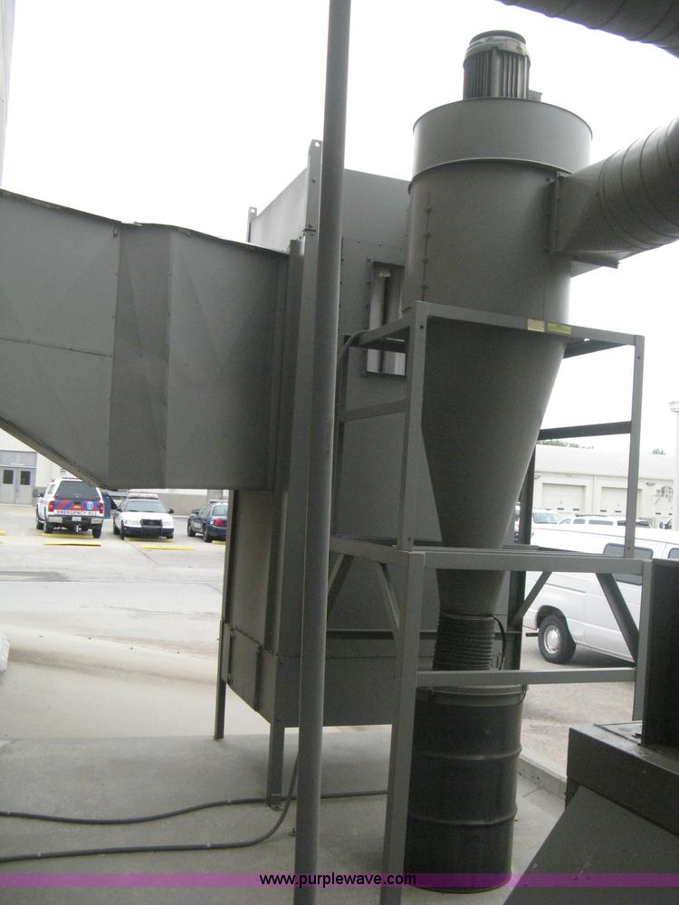 image for item AX9968 2002 Blowtherm Ultra XL 37092 paint booth