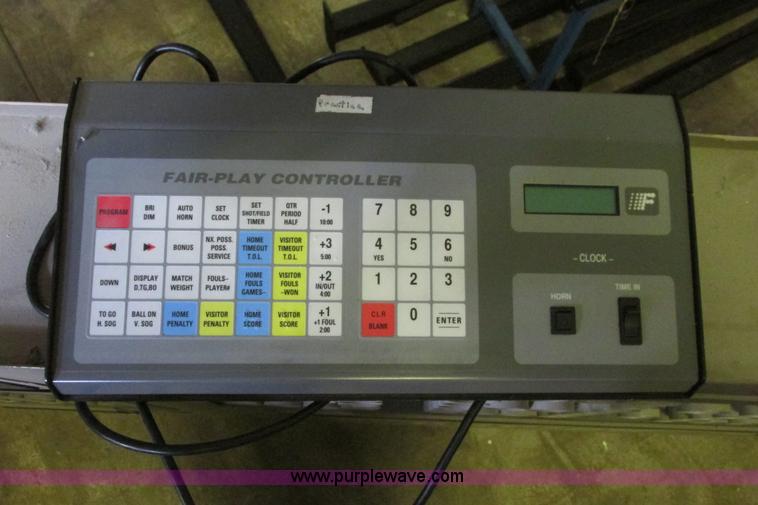 image for item AZ9638 Nevco 2-2000 scoreboard