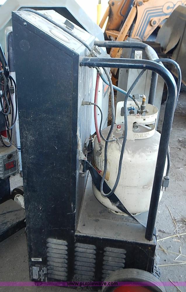 image for item BA9207 SerCon 9000 refrigerant recovery system