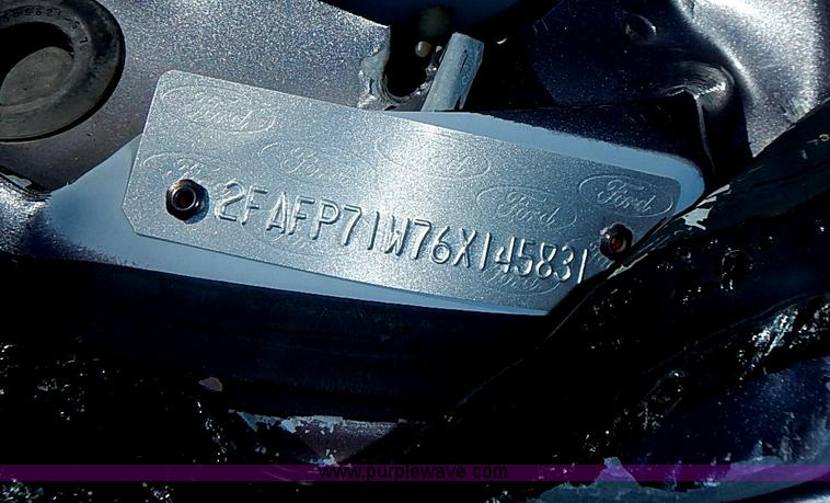 image for item BA9218 2006 Ford Crown Victoria Police Interceptor