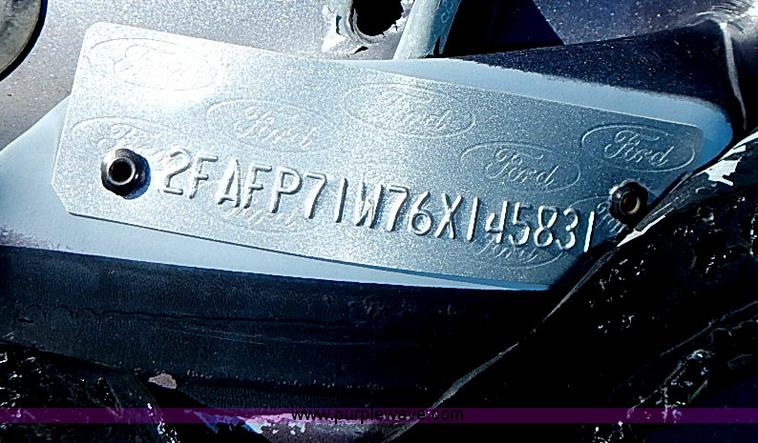 image for item BA9218 2006 Ford Crown Victoria Police Interceptor