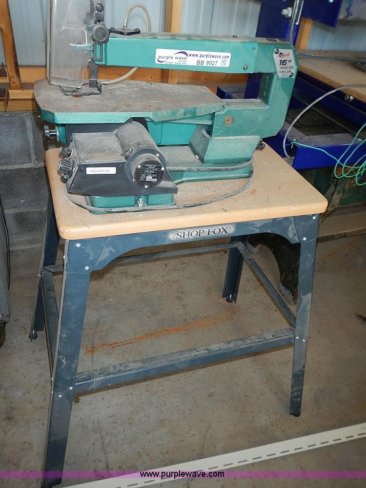 2000 Grizzly 61257 variable speed scroll saw in Chapman, KS Item