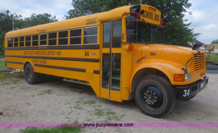 image for item D2094 1999 International 3800 school bus