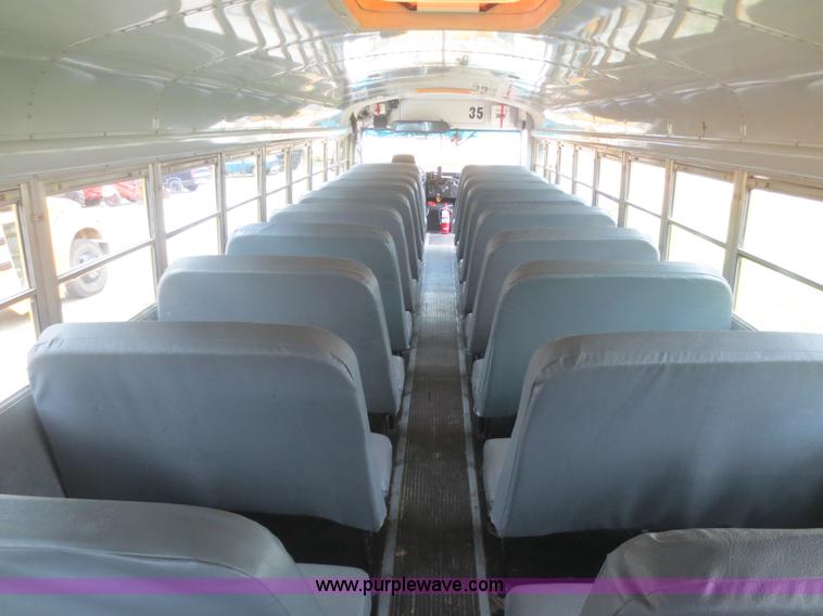 image for item D2095 1999 International 3800 school bus