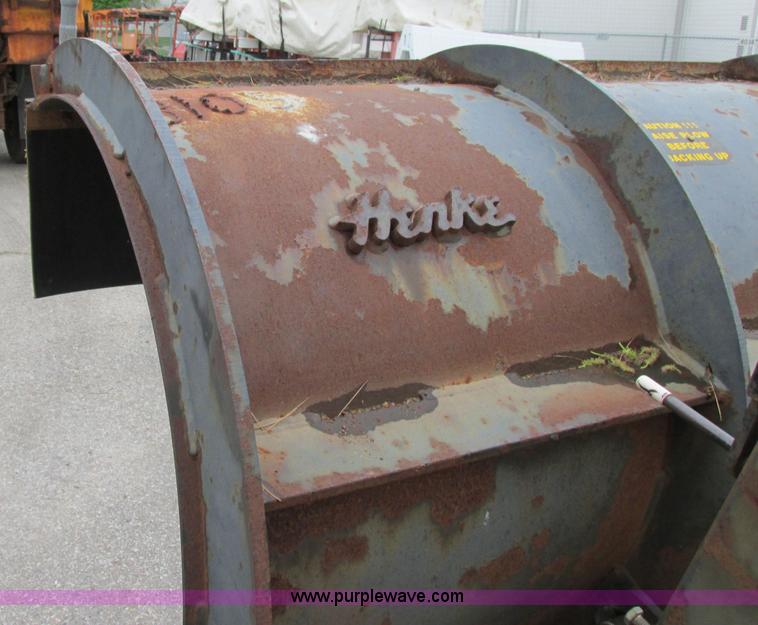 image for item F4896 1996 International 4900 dump truck