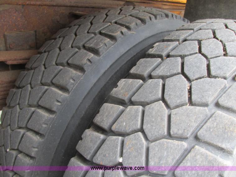 image for item F4897 1997 GMC C8500 dump truck