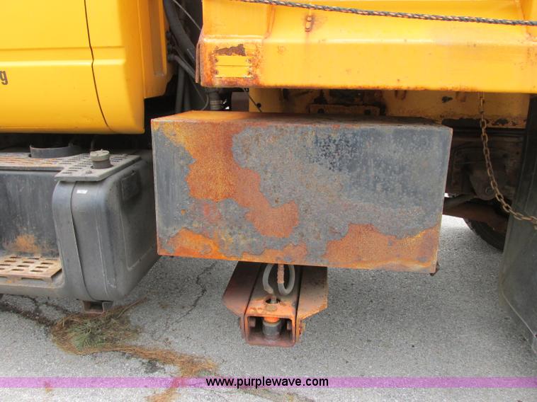 image for item F4897 1997 GMC C8500 dump truck